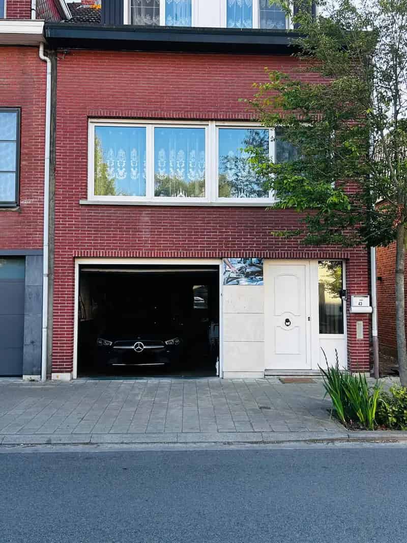 Huis te koop: gerenoveerd, 3 slaapkamers, tuin, garage