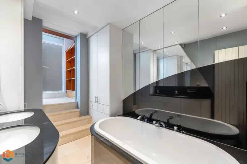 Woning met 3 slaapkamers en magazijn te Beerzel