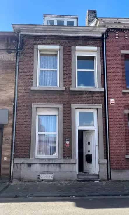 3 Slaapkamer Huis Te Koop Met Tuin