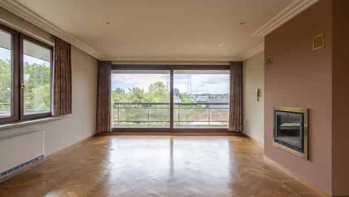 Huis met Magazijn te Koop Anzegem