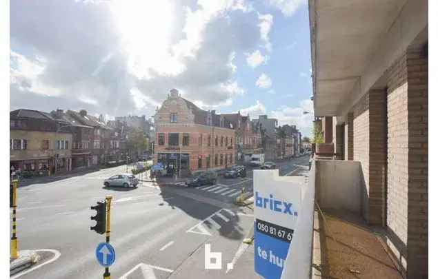 Huur 2 slaapkamer appartement van 103 m² in Bruges