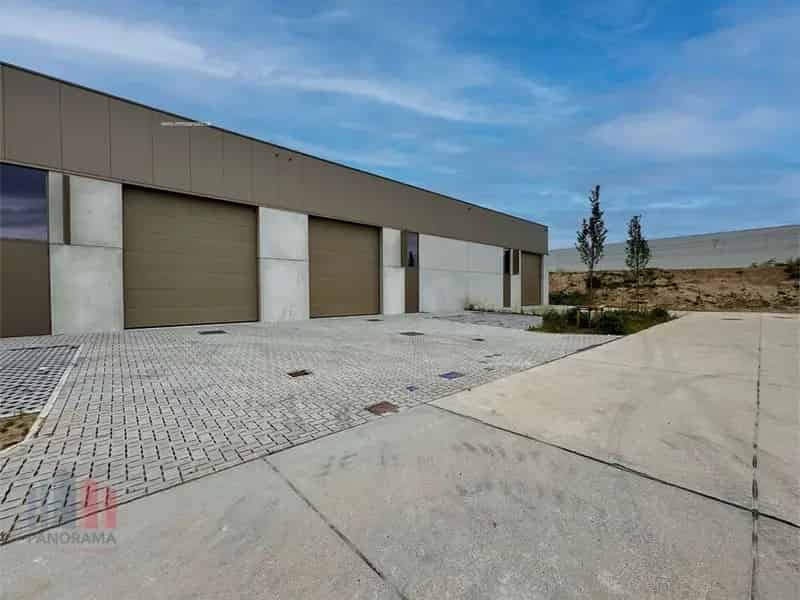 Nieuwbouw KMO Unit 359m2 te koop Bazuin Roeselare