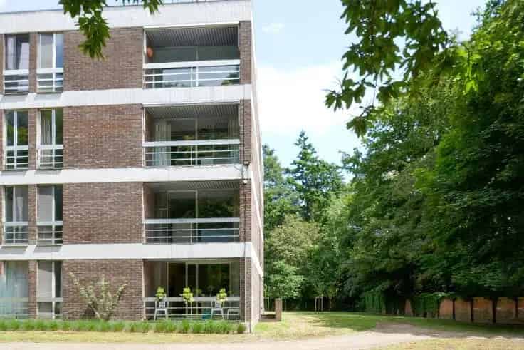 Gerenoveerde Serviceflat Te Koop - 600€/maand Huuropbrengst