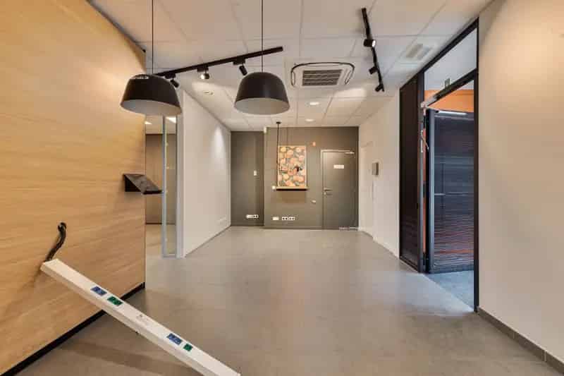 Kantoorruimte te koop Staden 129m²
