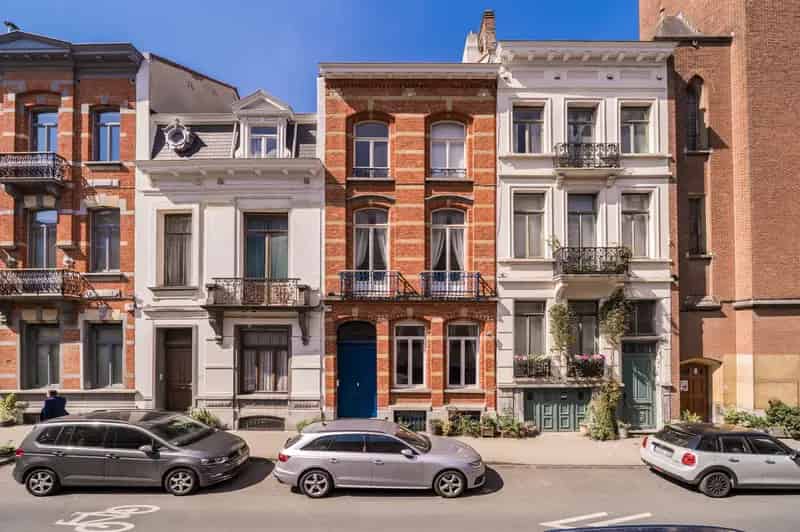 Herenhuis te huur EU-wijk 360m² 4 slaapkamers tuin