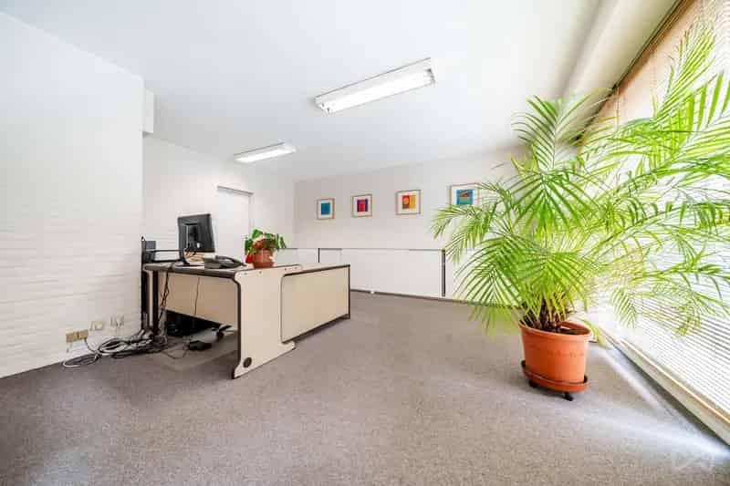 Kantoorruimte te koop Oudergem 71m² - Mogelijkheid Appartement