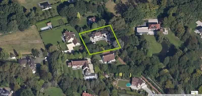 Gereneveerde Villa te Sint-Martens-Latem 3 slaapkamers