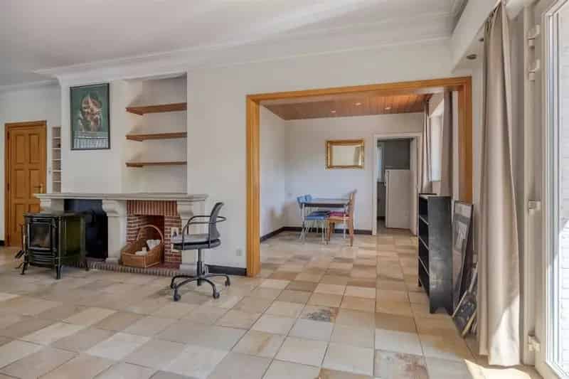 Ruime 5 Slaapkamers Huis Nabij Leuven Te Wilsele