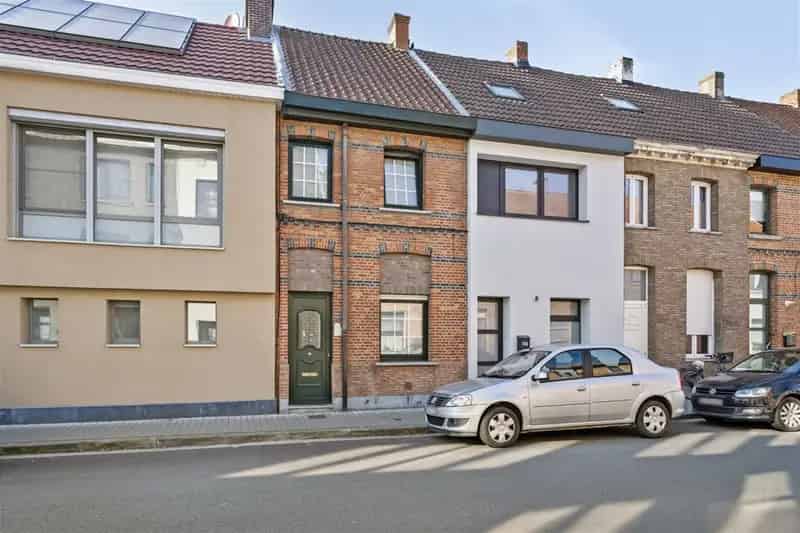 Starterswoning met Garage - Ideale Investering