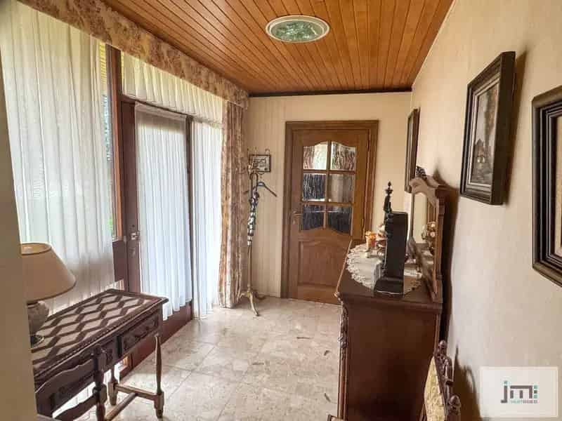 Ruime woning nabij centrum