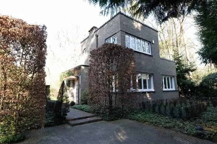 Interbellum Villa te Schoten - Authentiek & Rustig