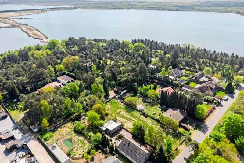 Bouwgrond 1277m² Ruime Open Bebouwing