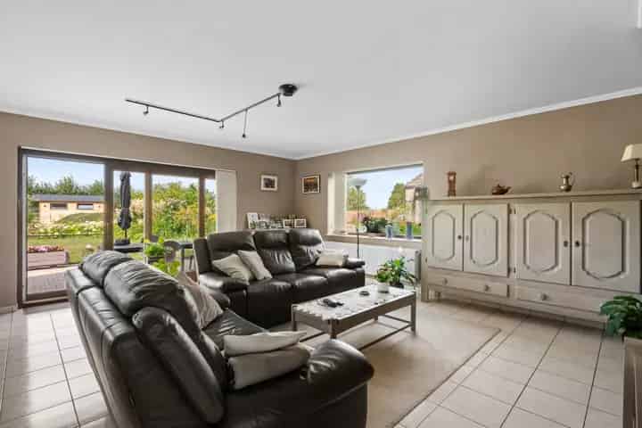 Huis te koop Kruishoutem - Instapklare woning