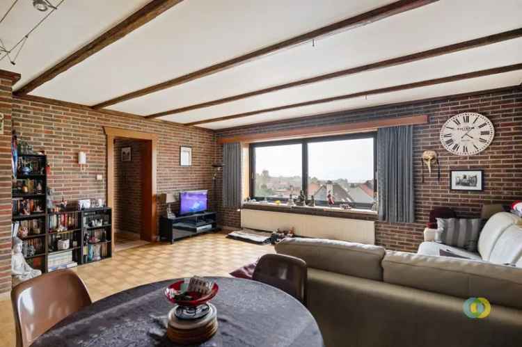 Charmant Penthouse met 2 Slaapkamers