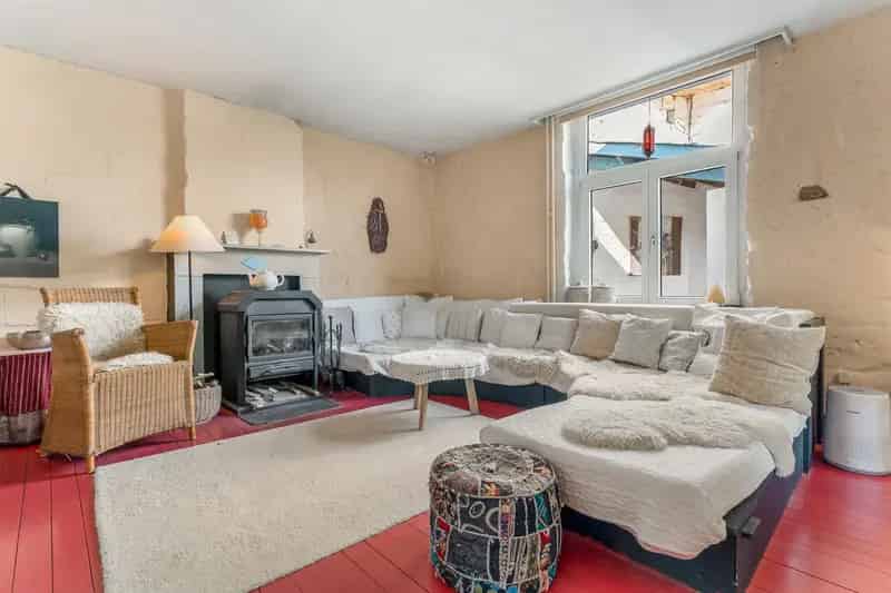 Huis te koop Kanne: Mergelwoning met grot