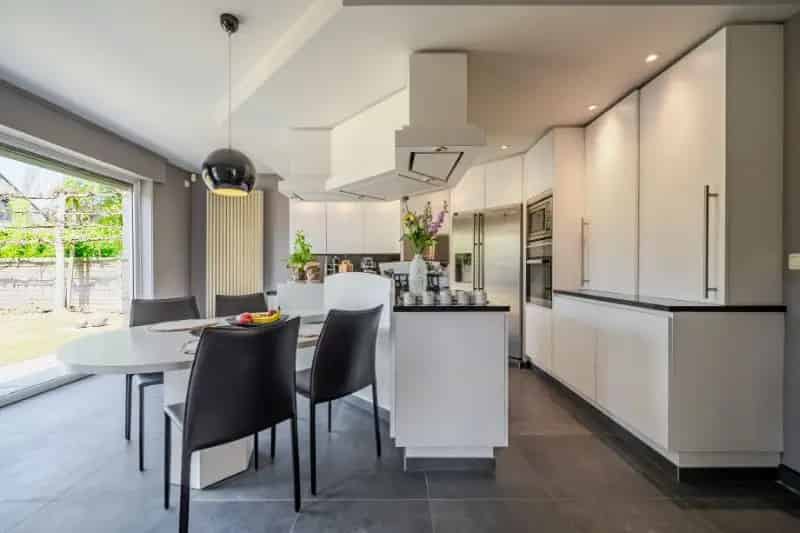 Te koop: Instapklare Energiezuinige Villa Roeselare 3 slaapkamers