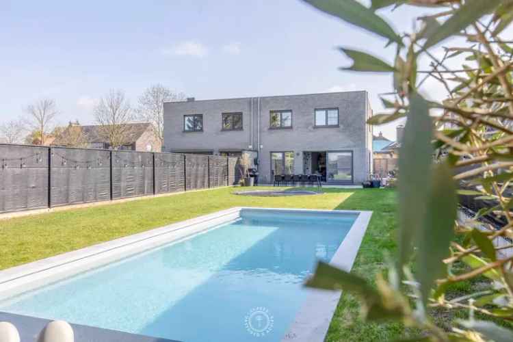 Huis te huur: Moderne woning met tuin en zwembad
