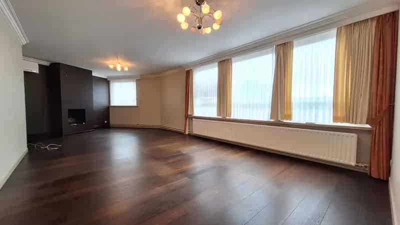 Ruim 2 Slaapkamer Appartement te Huur Vosselaar