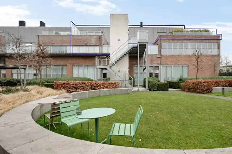 Ruime Penthouse te Mechelen 4 slaapkamers 2 badkamers