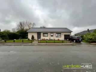 Bungalow te koop Meerbeke - Rustige woning met tuin