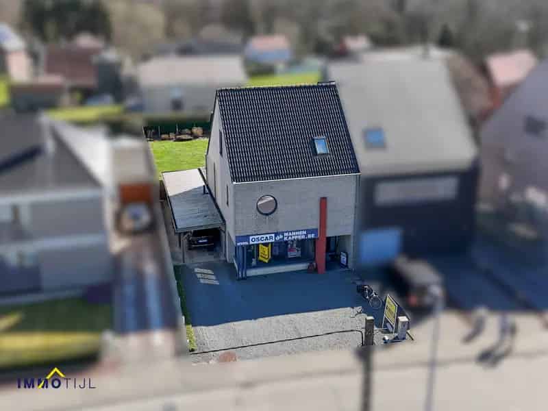 Huis te huur Moorsel - Ruime woning met tuin en carport