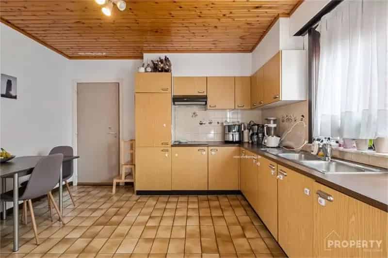 Appartement te koop Oostrozebeke 2 slaapkamers 117m2