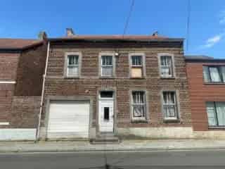 Huis te koop Zétrud Lumay 220m² 3ha grond renovatieproject