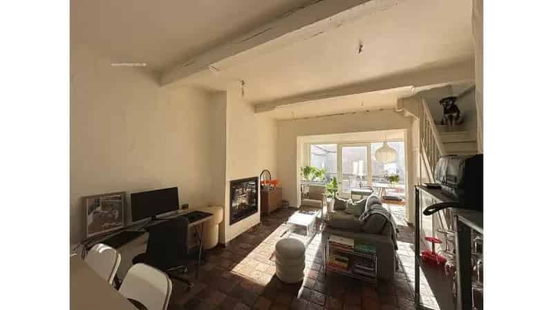 Huis te Koop Brugge Centrum: 1 Slaapkamer, Terras en Tuin