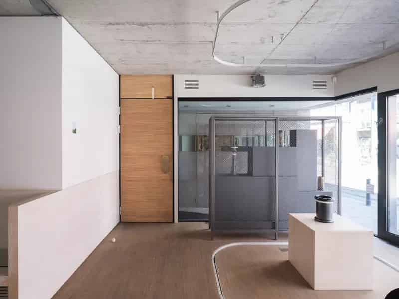 Kantoor te koop Gent: Toplocatie, Moderne Handelsruimte