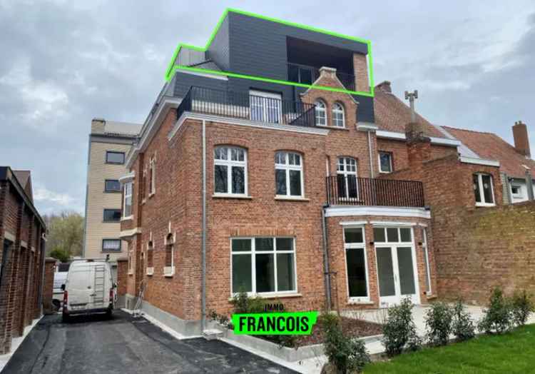 Huur modern appartement met terras en gemeenschappelijke tuin in Ieper