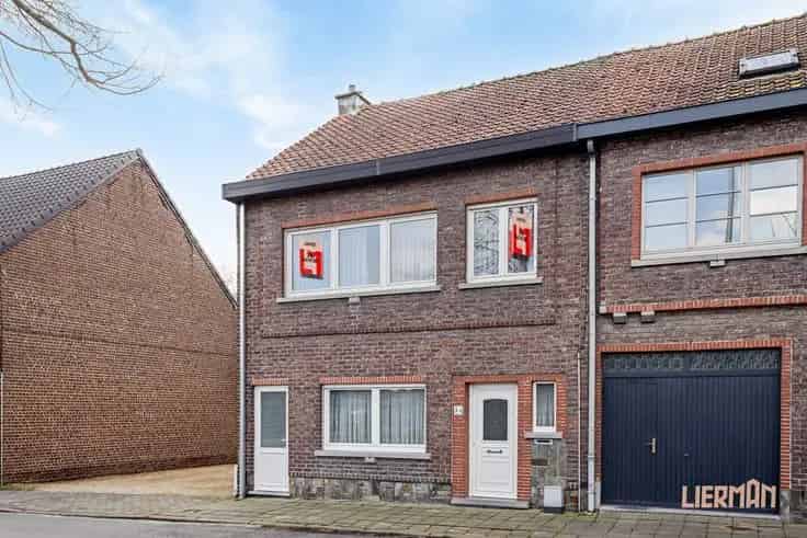 Huis Te Koop Moorsel: Ruime Gezinswoning met Grote Tuin