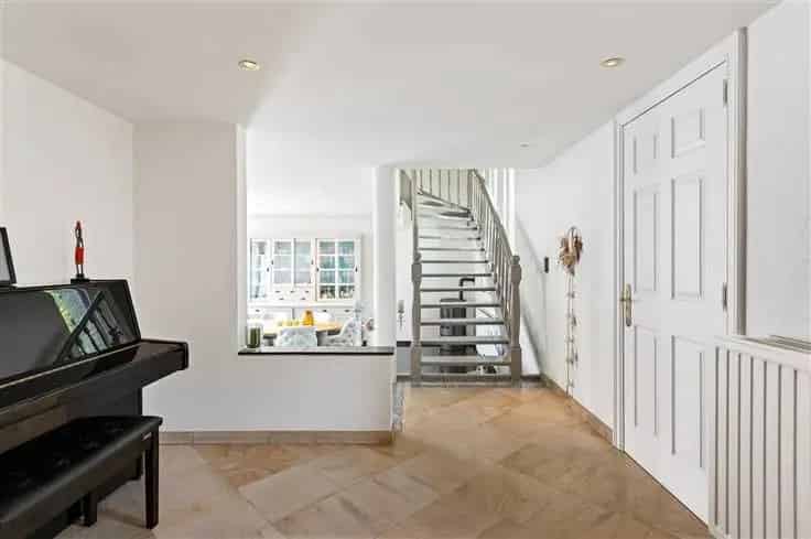 Laagbouwvilla 3800m² Zwembad Wellness 3 slaapkamers