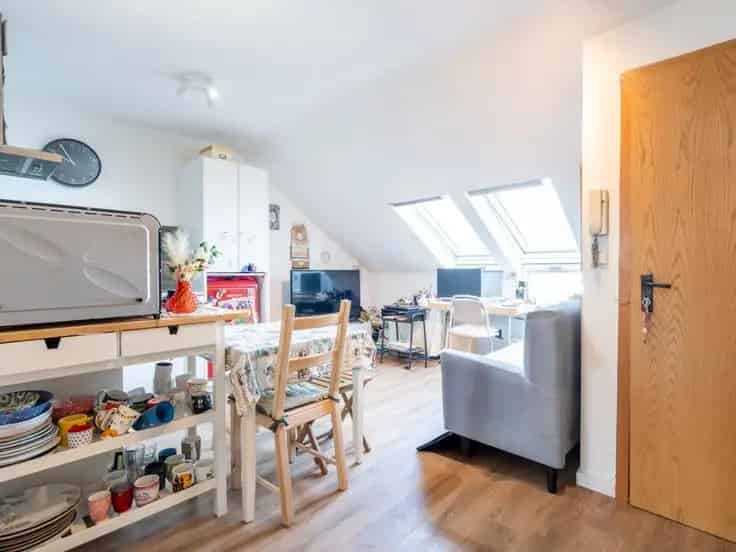 Appartement Te Koop Aarlen 1 Slaapkamer Gerenoveerd