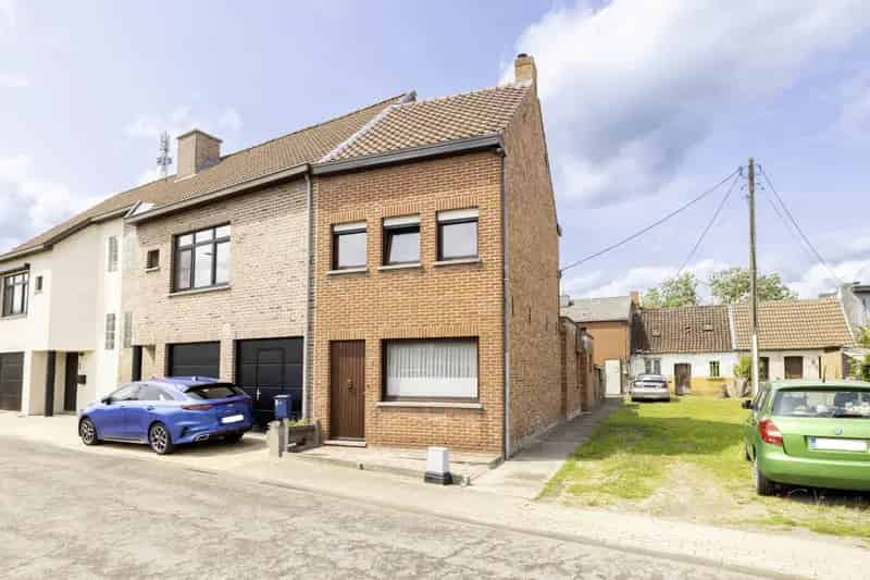 Huis te koop 2 slaapkamers centraal gelegen