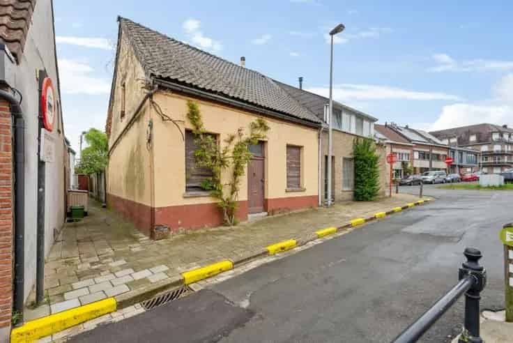 Huis Te Koop Niel Volledig Te Renoveren 210m²