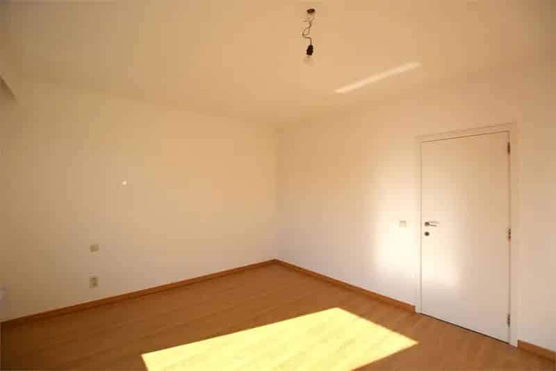 Ruim Appartement 120m2 te Lier met Garage en Terras