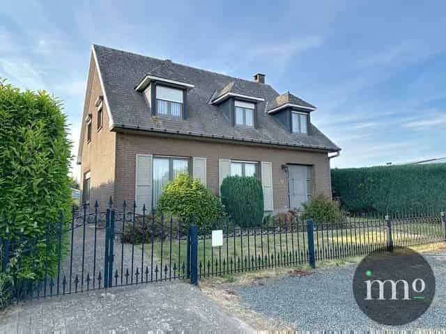 Villa te koop in Asse Relegem Instapklare woning met tuin