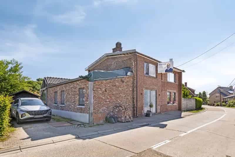Huis te koop: 4 slaapkamers, 2 badkamers, tuin Kerkom