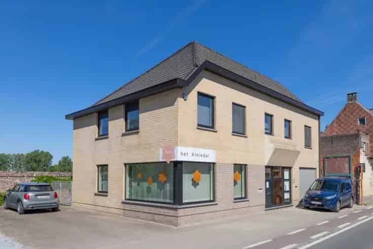 Appartement met Handelspand te Koop in Zwalm