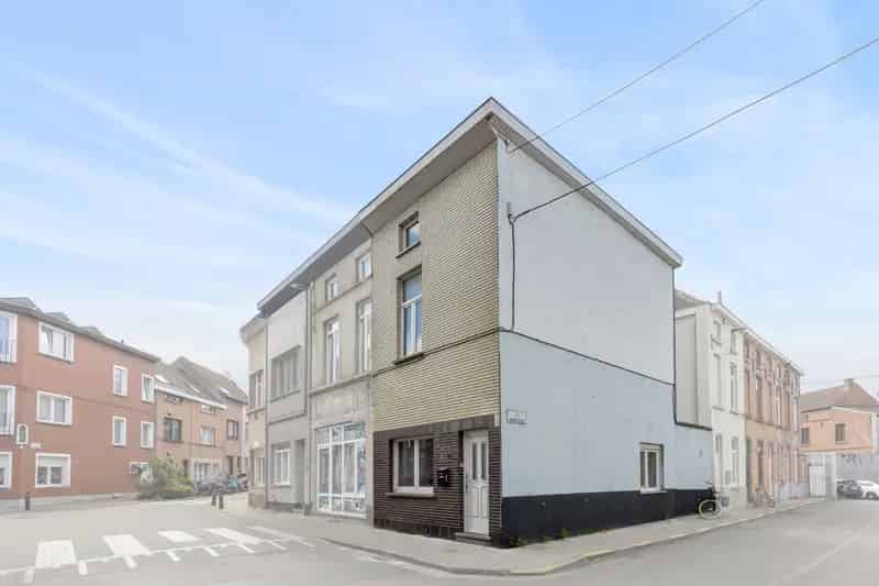 Huis te koop 4 slaapkamers instapklaar