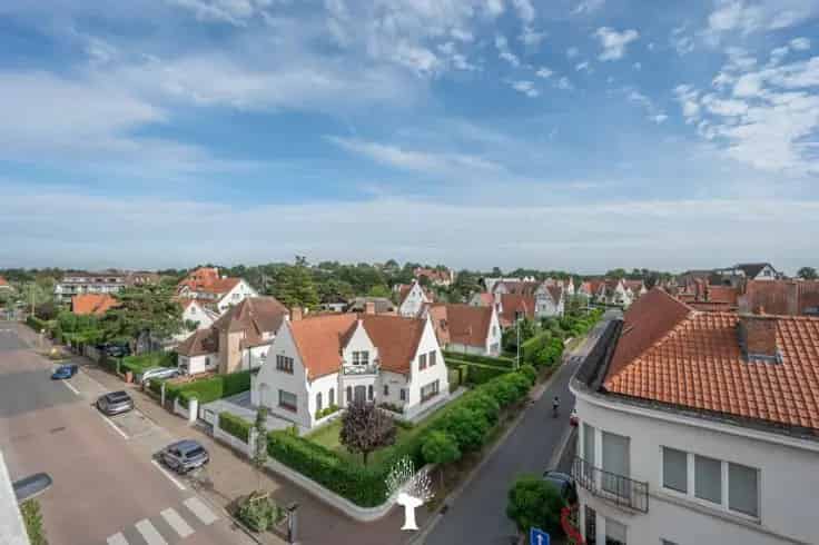Penthouse Te Koop Zoute: Zonnig Terras en Zeezicht