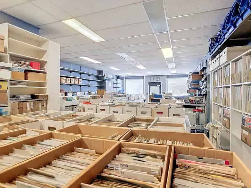 Te renoveren winkel/woning met 3 slaapkamers in Kruibeke