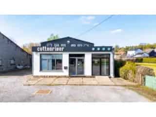 Industrie te koop Wonck - Magazijn 267m² Kantoor 110m²
