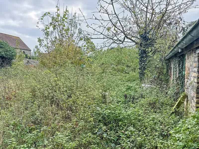 2 TE RENOVEREN WONINGEN MET TUIN