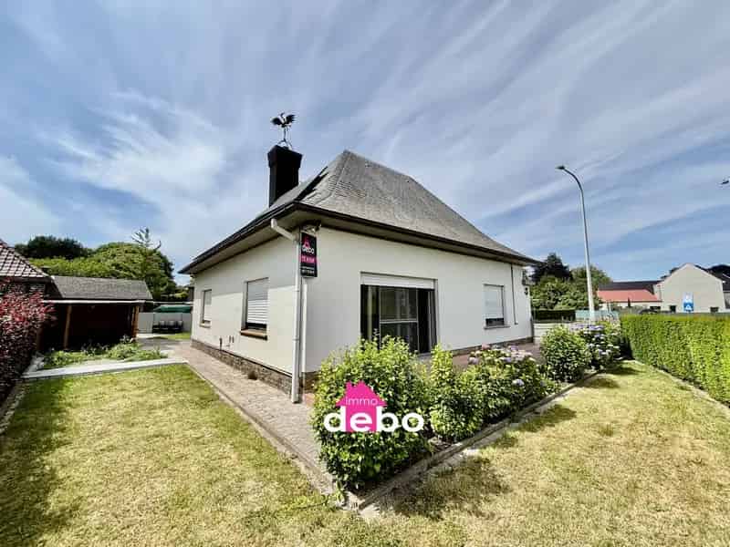 Gelijkvloerse woning te koop 2 slaapkamers tuin carport