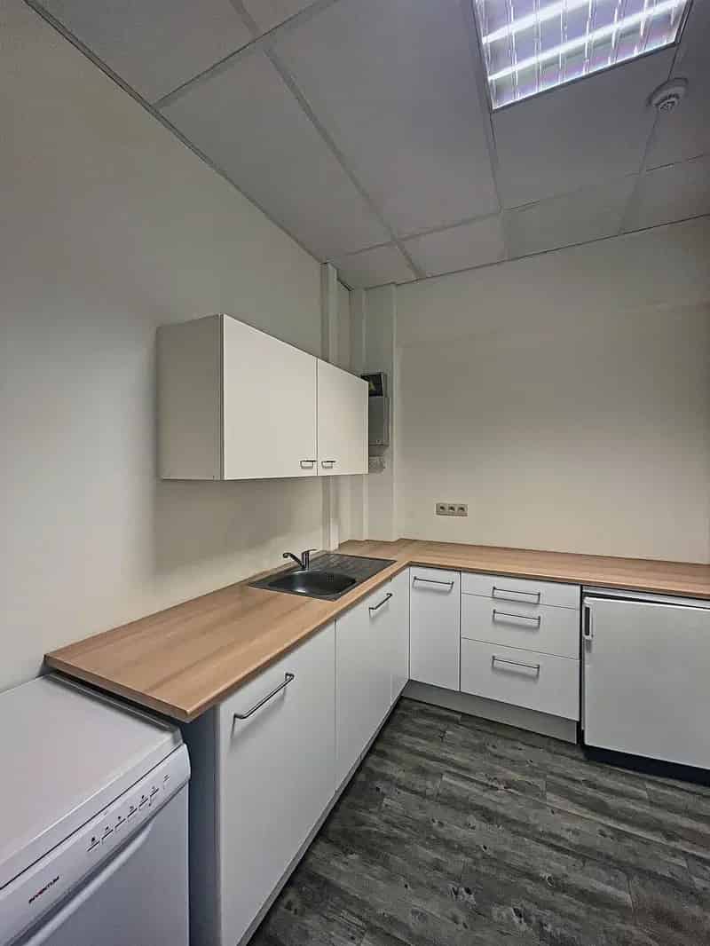 Kantoor te huur Drongen 398m²