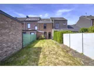 Huis te koop Ninane 2 slaapkamers tuin te renoveren