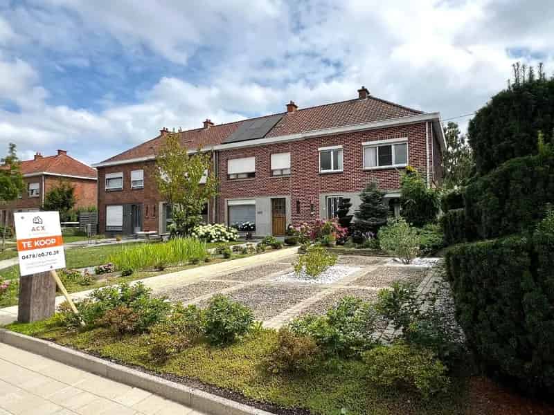 Halfopen Bebouwing te Koop Stasegem Centrum