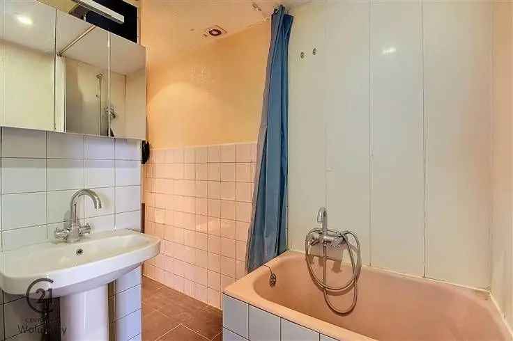 Studio te Koop Schaerbeek  Nabij Vergote Plein