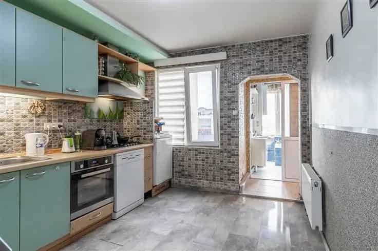 Te Koop Deurne Instapklare woning 2 slaapkamers terras